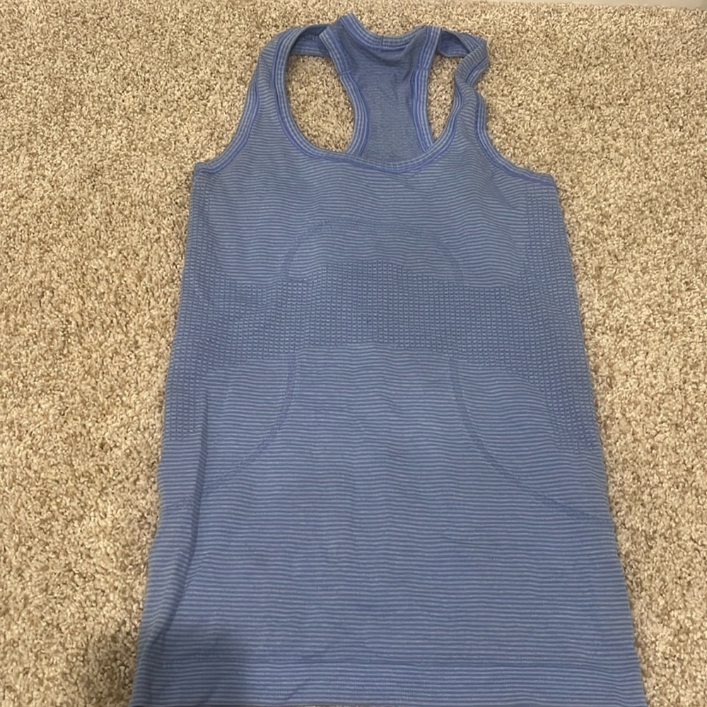 Lululemon size 2 tank worn twice